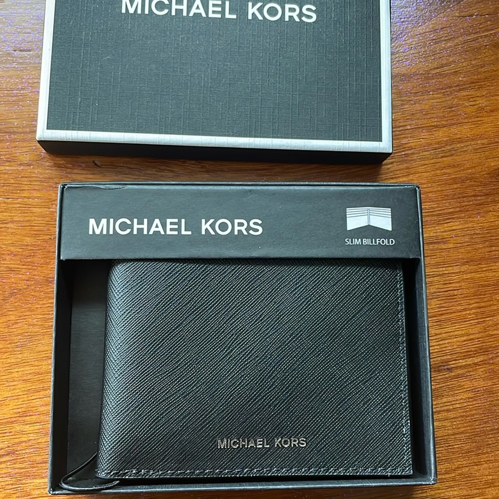 Men’s MK wallet